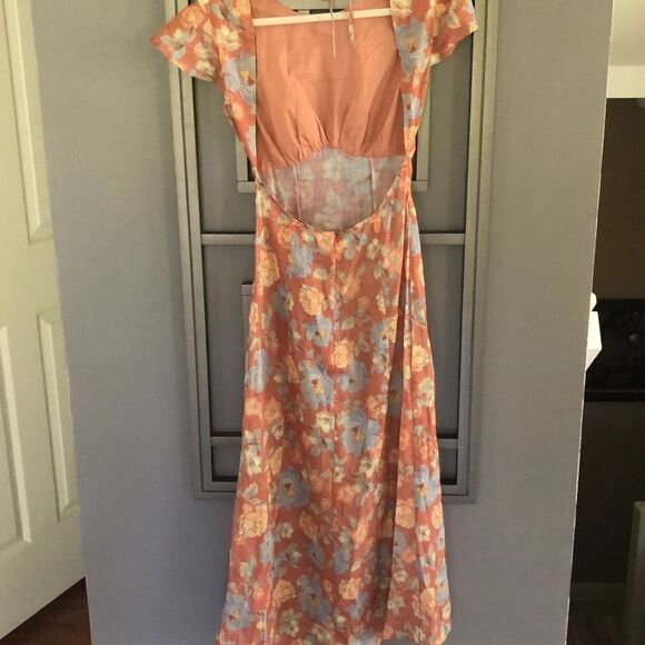 Hansen & Gretel Backless floral ￼ Cap sleeve maxi dress size S Saks fifth Ave - Picture 5 of 7